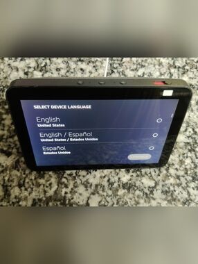 Amazon Echo Show 8 (1st Gen) Smart Display Alexa Black w/ Power Adapter Tested